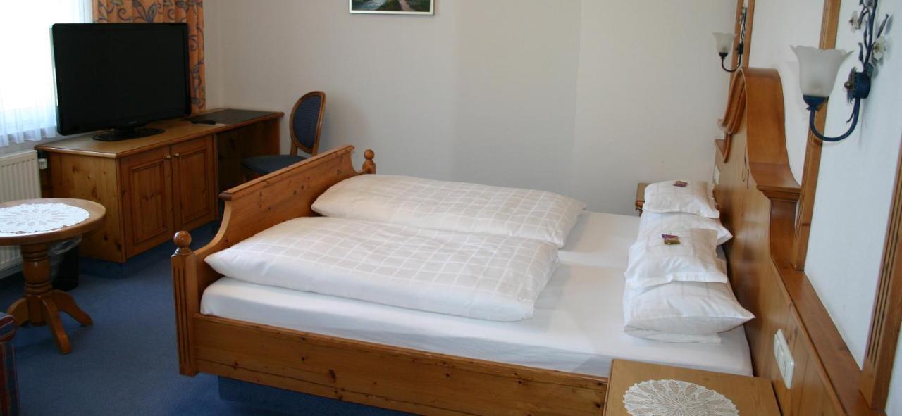 Landhotel Gasthof Huber Merching ภายนอก รูปภาพ
