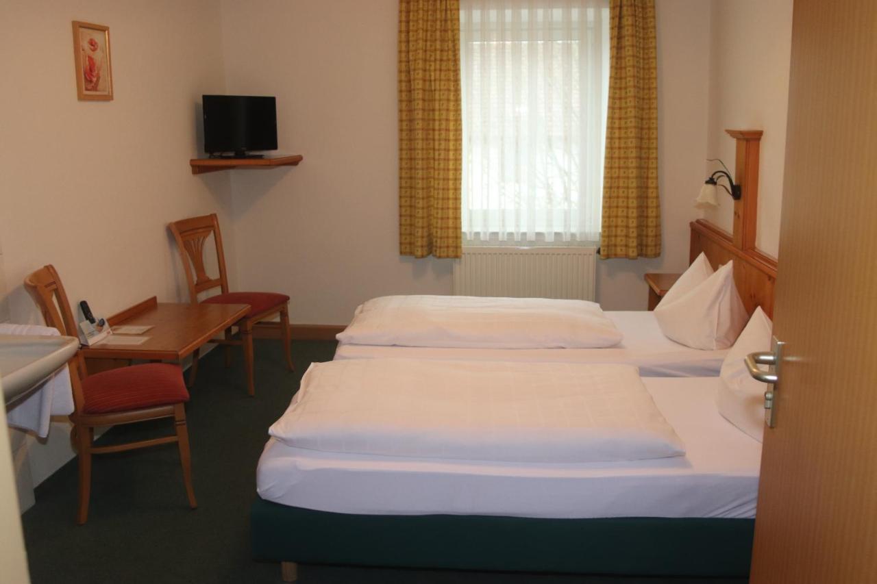 Landhotel Gasthof Huber Merching ภายนอก รูปภาพ